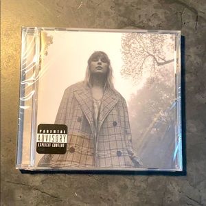 Taylor Swift folklore CD